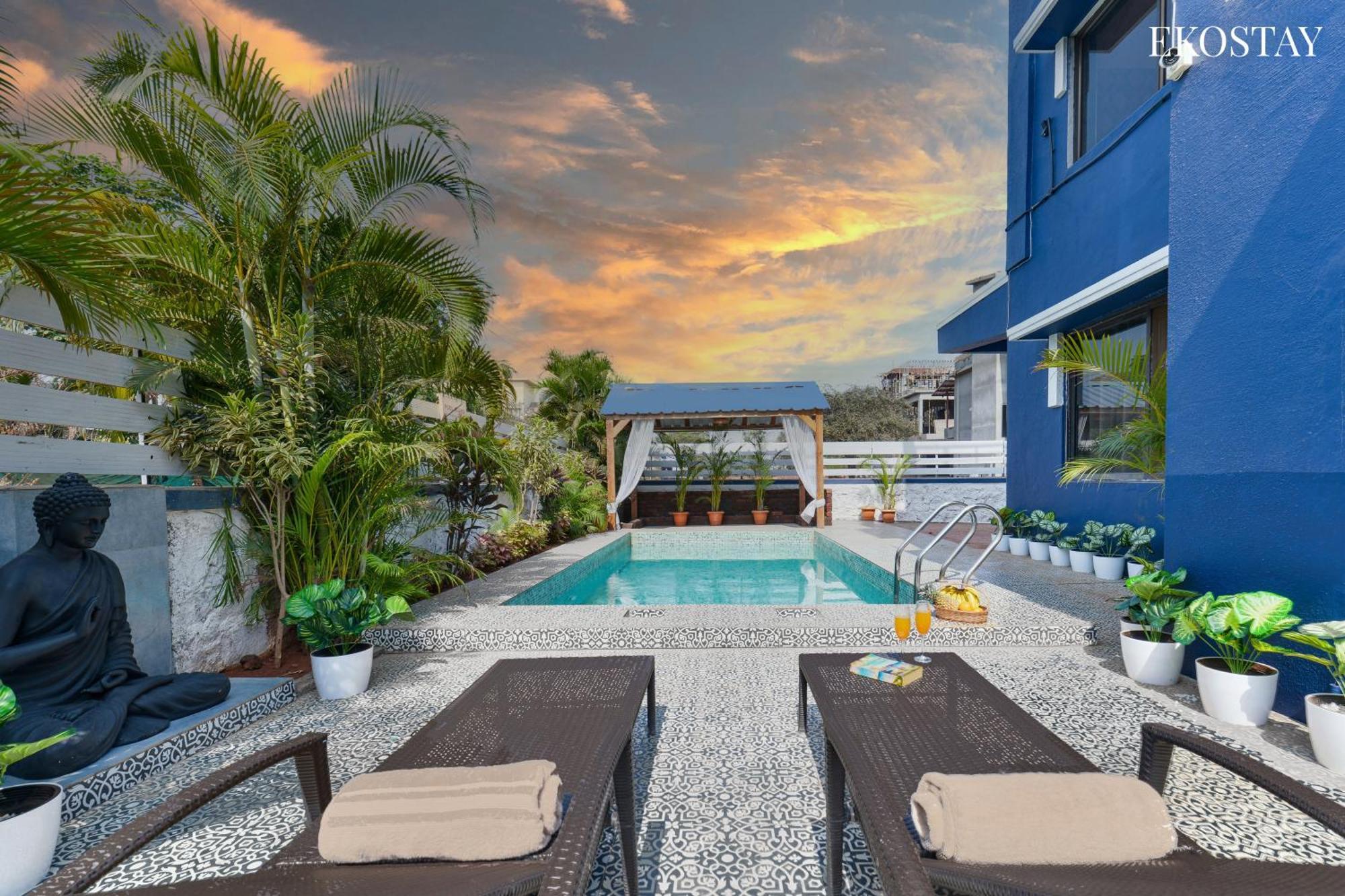 Eko Stay Gold - Gatsby Villa Lonavala Bagian luar foto