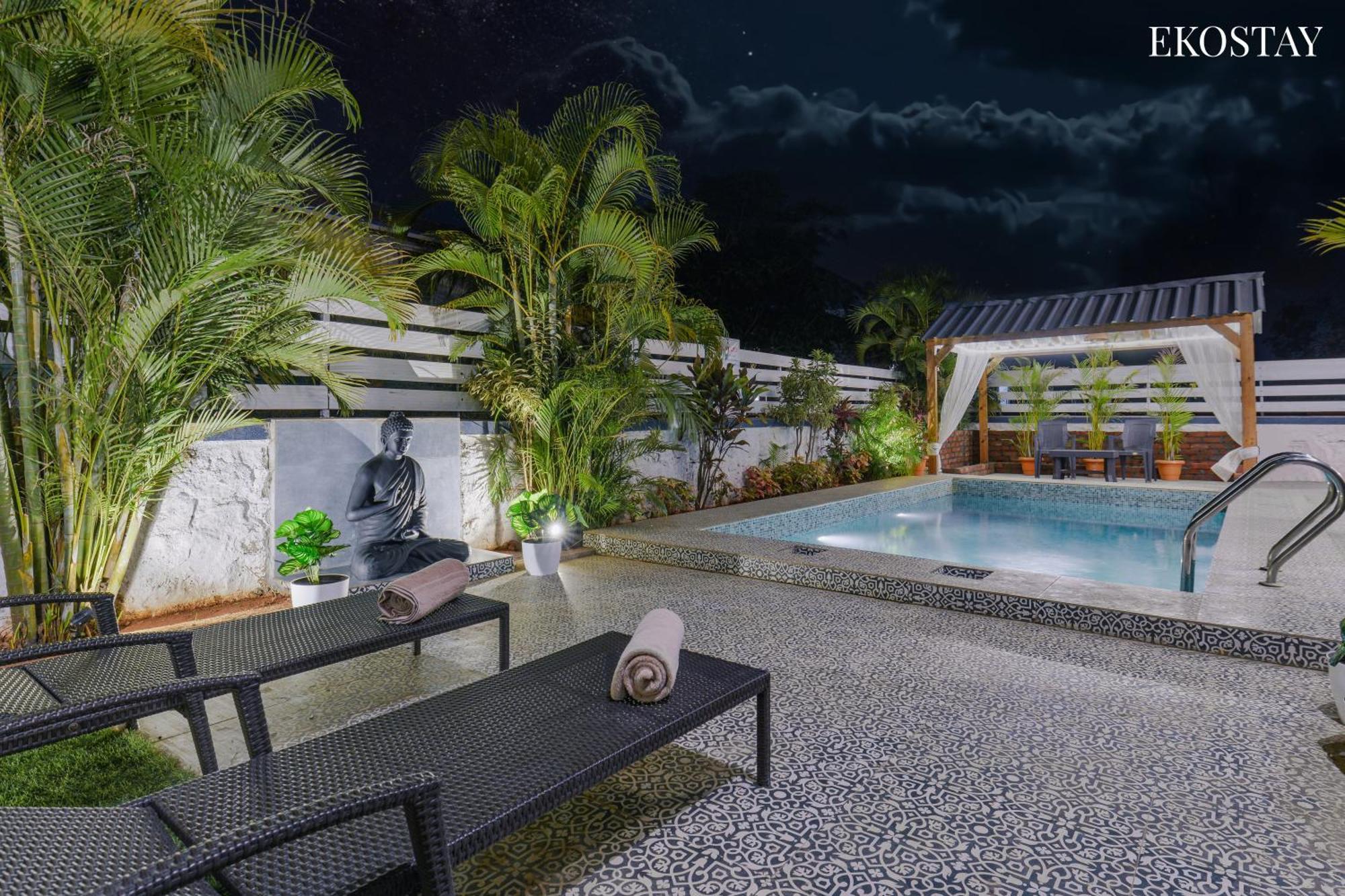 Eko Stay Gold - Gatsby Villa Lonavala Bagian luar foto