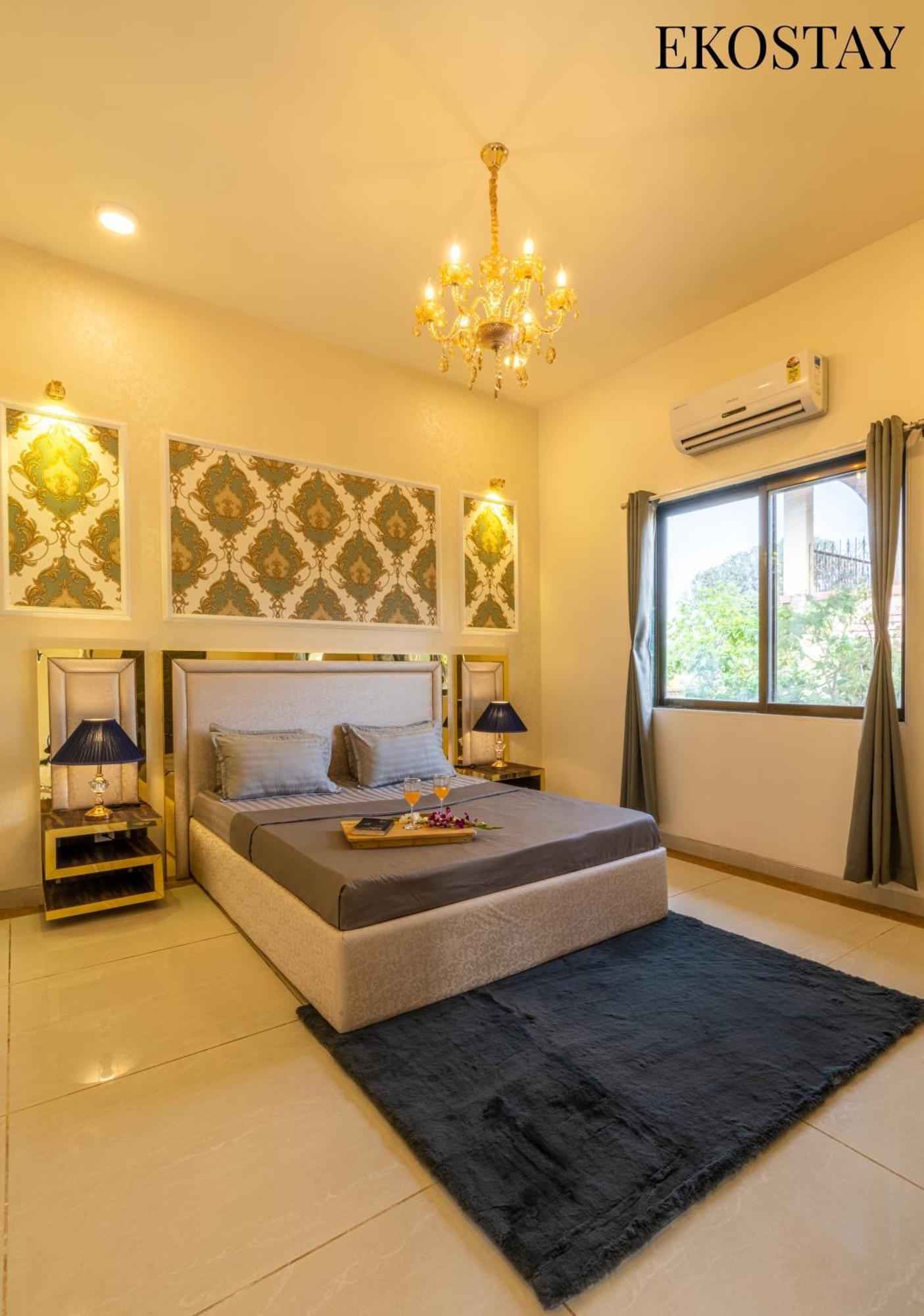Eko Stay Gold - Gatsby Villa Lonavala Bagian luar foto