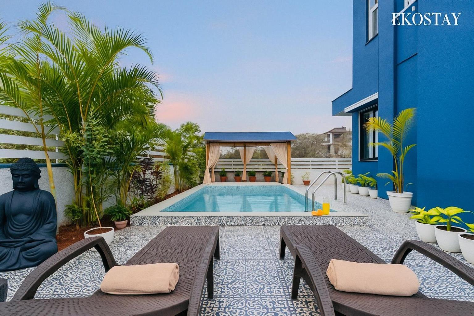 Eko Stay Gold - Gatsby Villa Lonavala Bagian luar foto